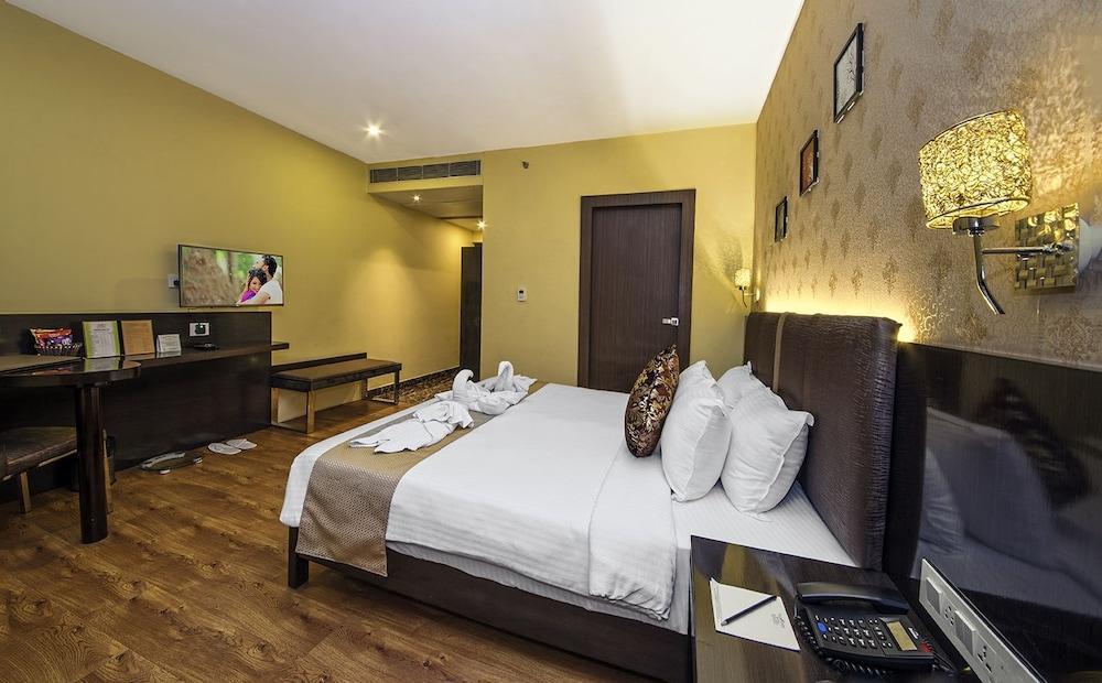 Hotel The Fern Residency Calcutta Extérieur photo