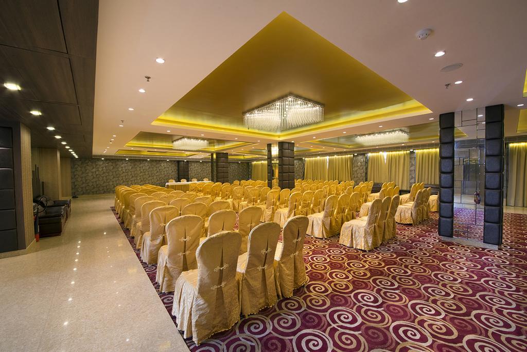 Hotel The Fern Residency Calcutta Extérieur photo