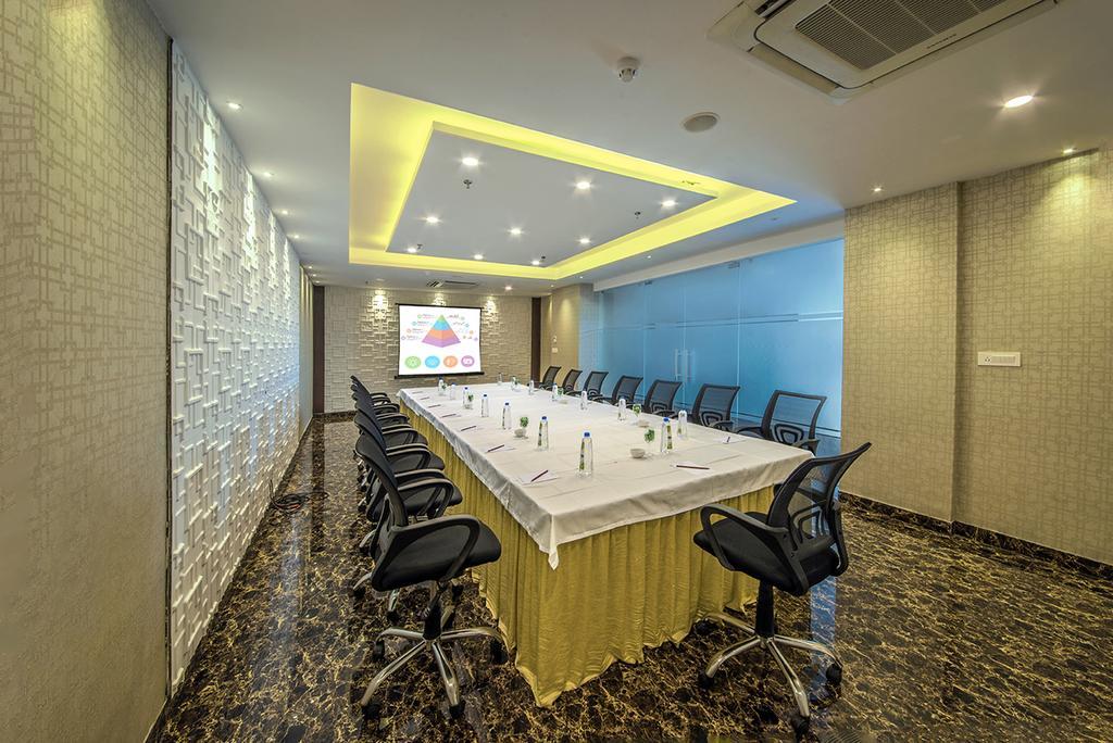 Hotel The Fern Residency Calcutta Extérieur photo
