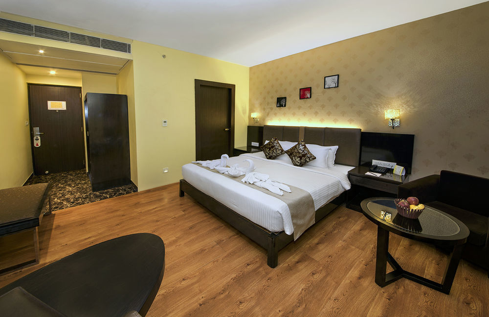 Hotel The Fern Residency Calcutta Extérieur photo
